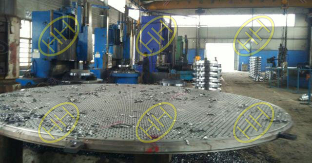 Manufacturing process and application of large size flange