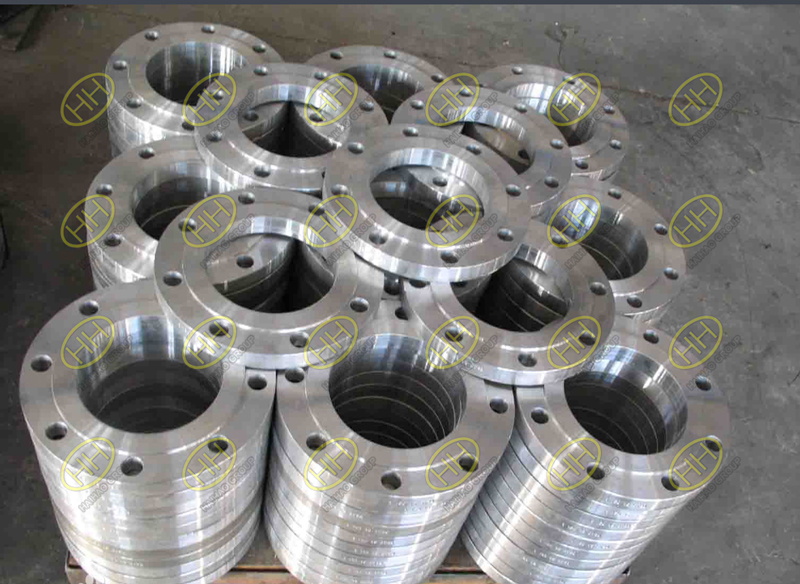 What is the production process of forged flange?