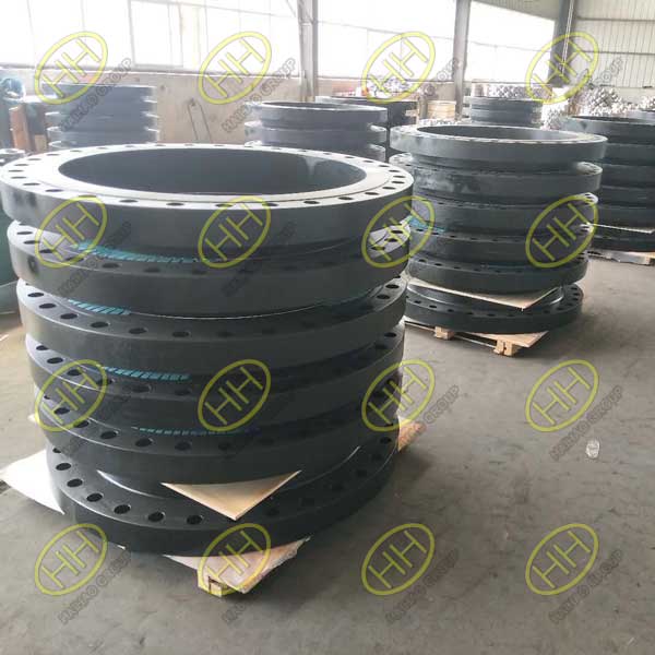 A105N blind flanges and weld neck flanges sent to Singapore shipyard