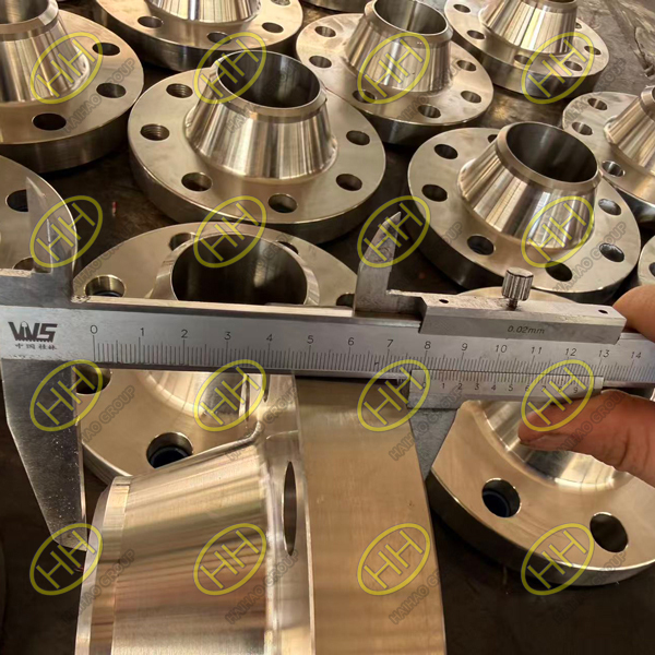 F316L Flanges Delivered to UK Project: Why Material Consistency Matters More Than Price